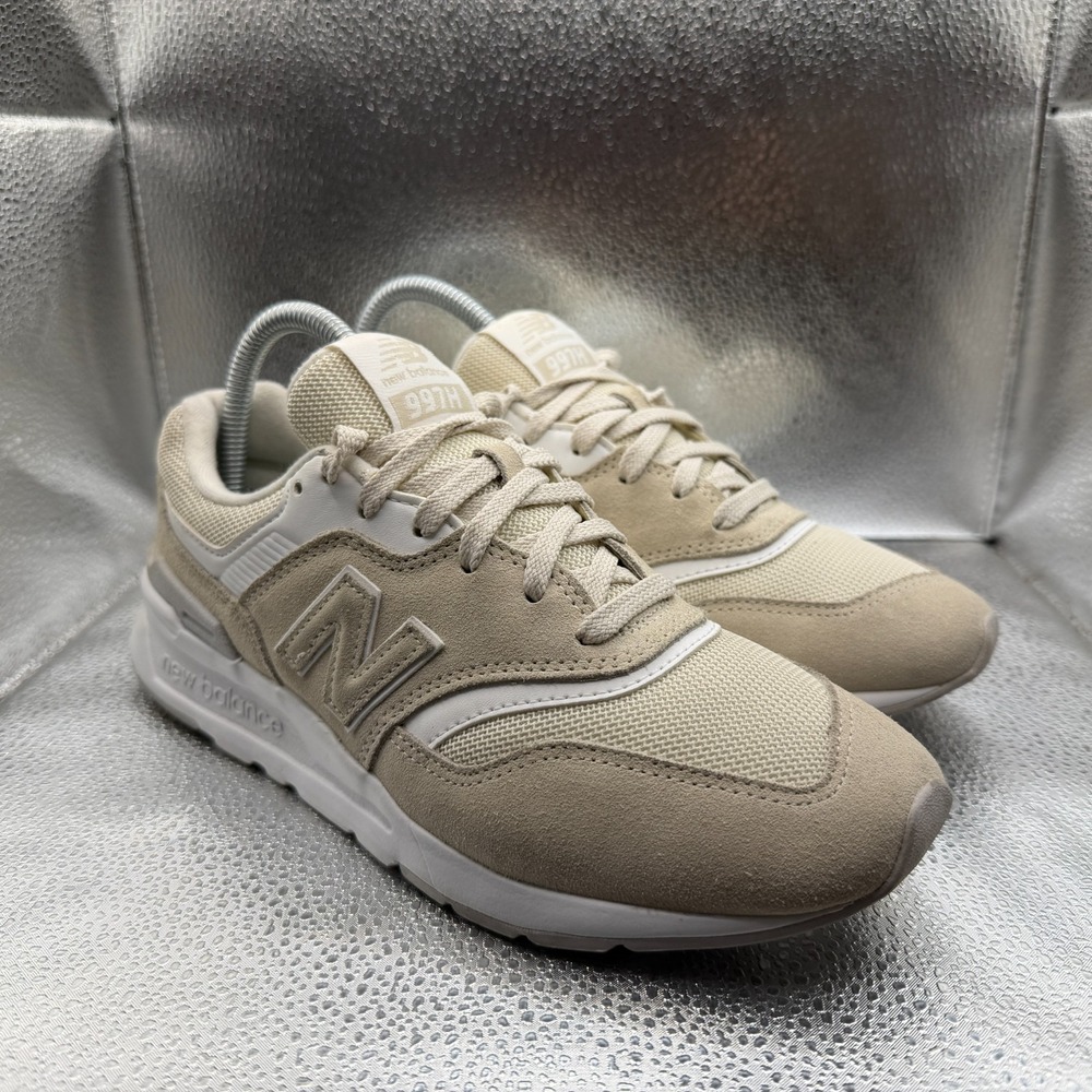 Size 6.5M/8W New Balance 997H Timberwolf / White Unisex Athletic Shoes CW997HSM‎